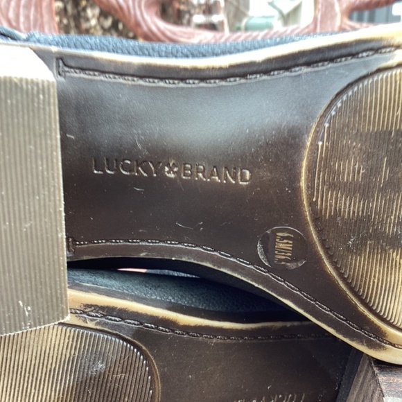 💋Lucky Brand Pebbled Leather Black Peep Toe Block Heel Ankle Booties - Picture 6 of 9